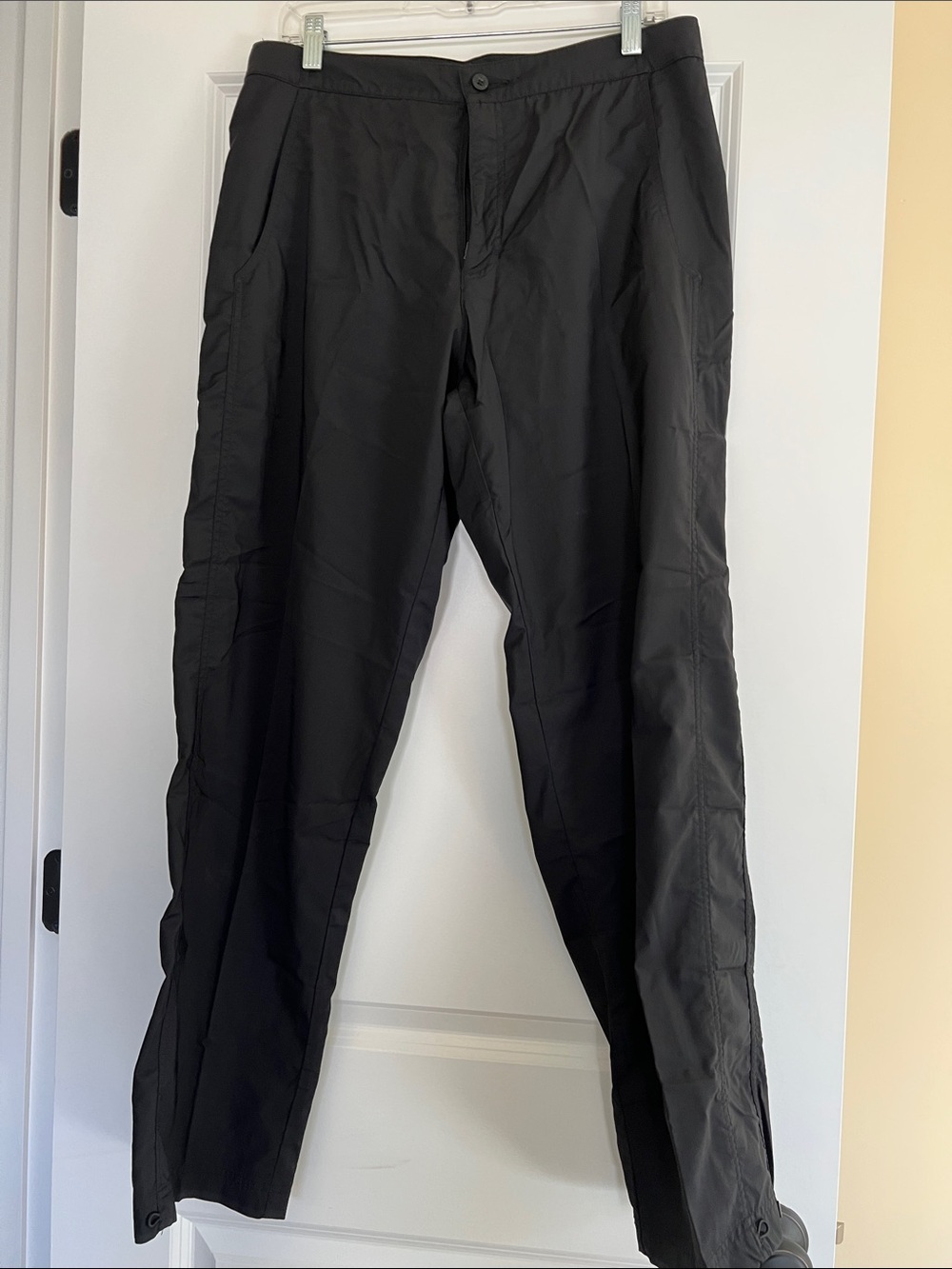 Royal Robbins Women's Black Travel or Hiking Pants